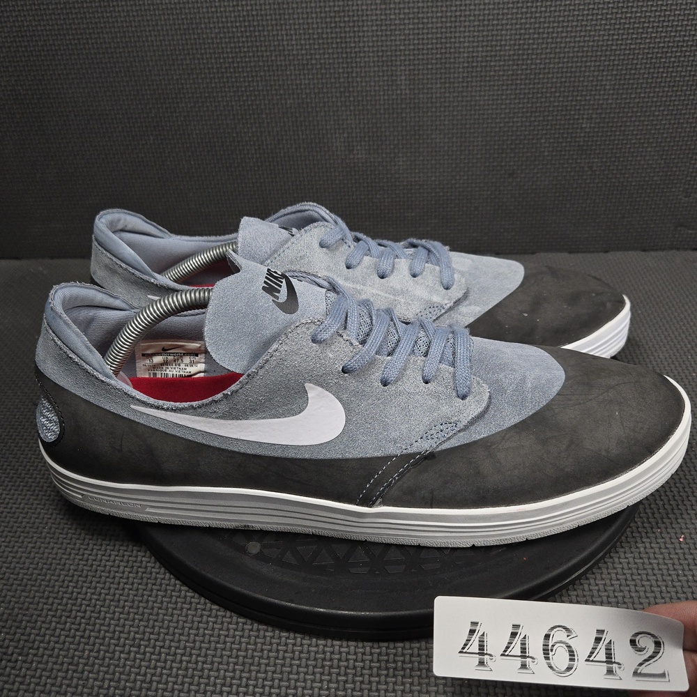 Nike SB Shoes Mens Size 13 Gray Suede Low Top Skate Sneakers Athletic 631044-010
